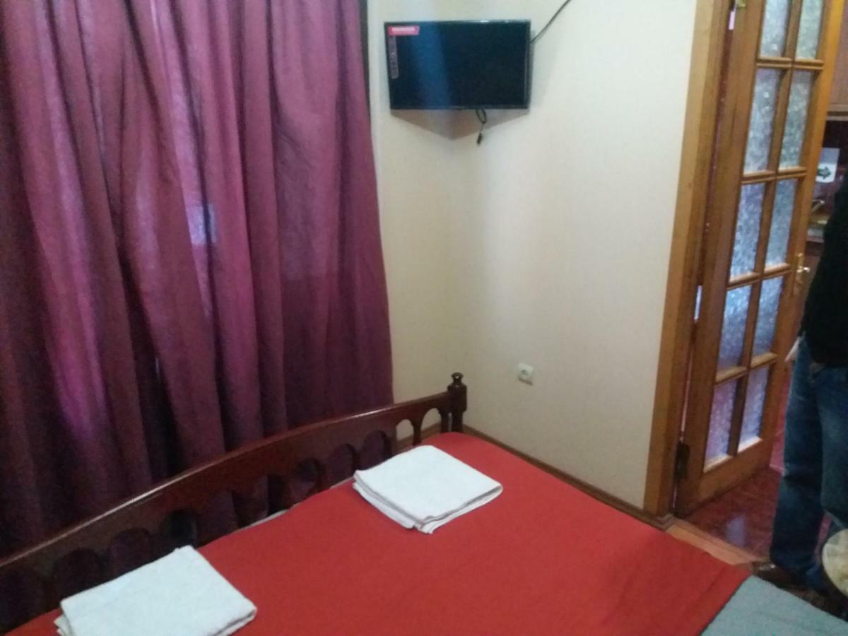 Intercity Hostel Батумі Екстер'єр фото